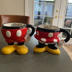 Authentic Disney Mickey & Minnie torso cups set.